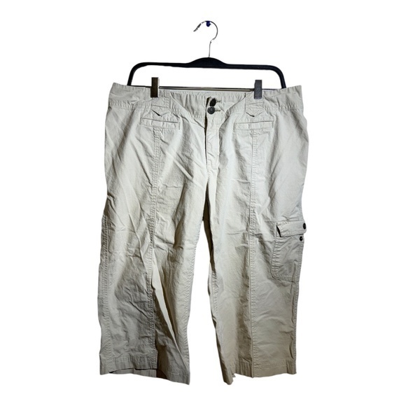 Eddie Bauer Pants - Eddie Bauer Womens Vashon Fit Rip Stop Capri Pants Beige Size 12 Gorpcore